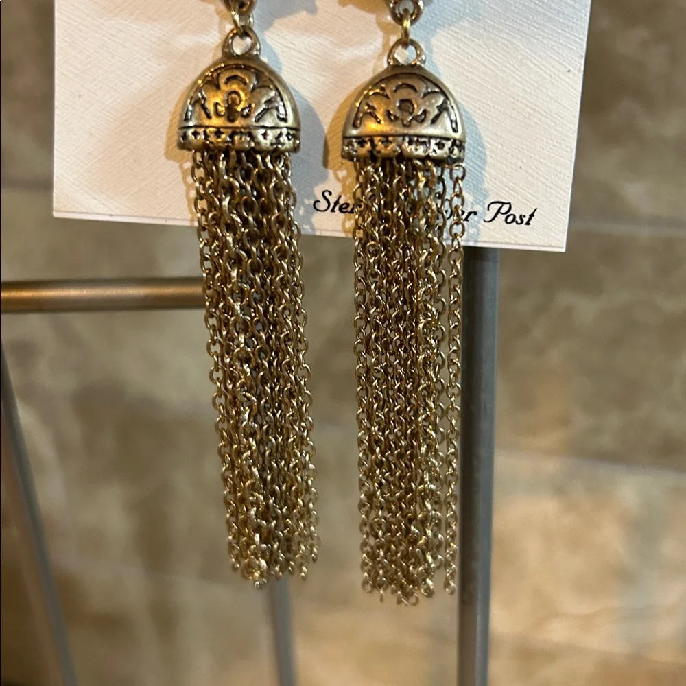 Belle Badgley Mischka gold-tone multi-chain tassel earring, 4”, NWT